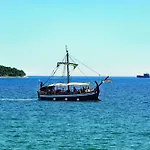 منتجع Amadria Park شيبينيك