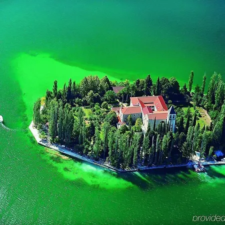 منتجع Amadria Park 4*