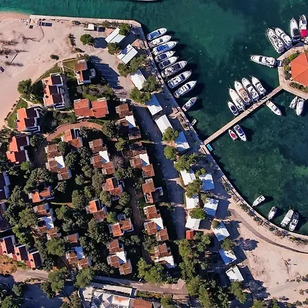 Θέρετρο Amadria Park