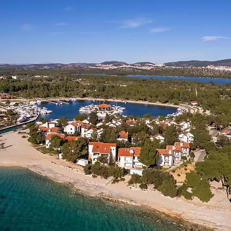 Amadria Park 4* Σίμπενικ
