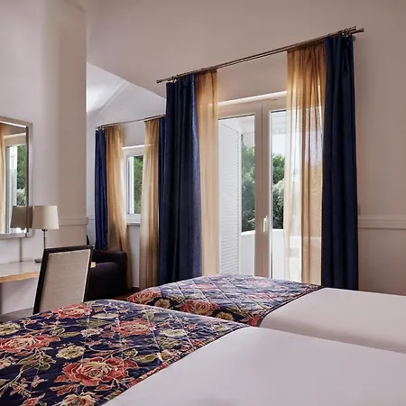 Amadria Park 4* شيبينيك