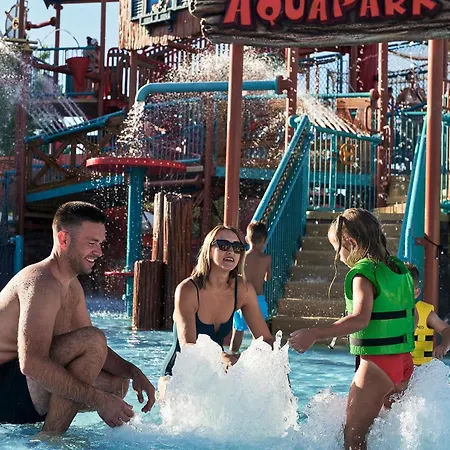 منتجع Amadria Park 4*