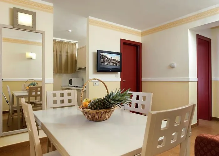 Amadria Park Курортный комплекс Шибеник